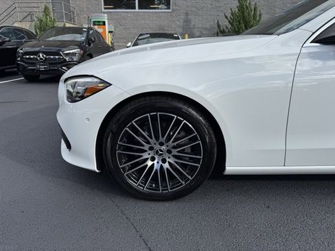 Used 2025 Mercedes-Benz C 300 4MATIC Sedan image 9