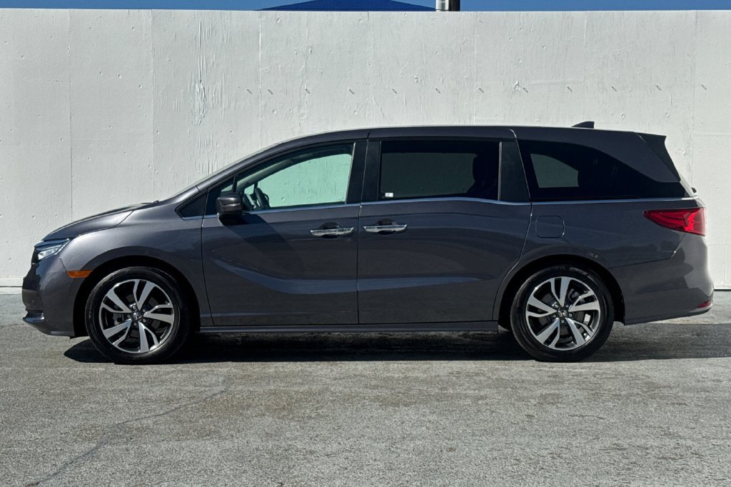 Used 2023 Honda Odyssey Touring image 6