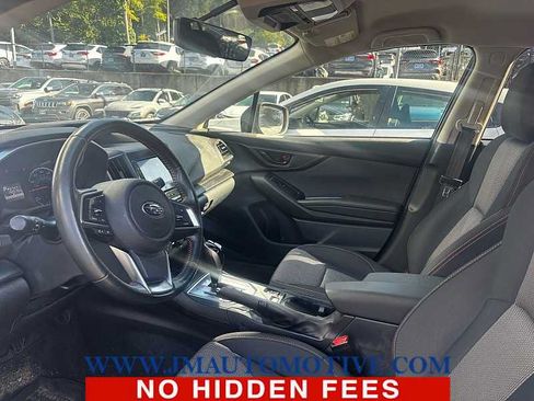 Used 2019 Subaru Crosstrek 2.0i Premium AWD/4WD image 2