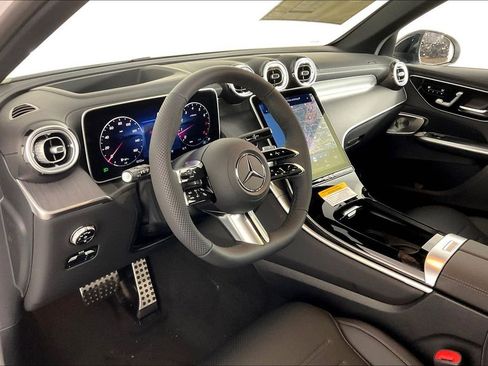 Used 2026 Mercedes-Benz GLC 300 4MATIC image 6