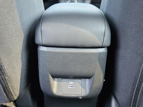 New 2025 Nissan Versa SR w/ Trunk Package image 16