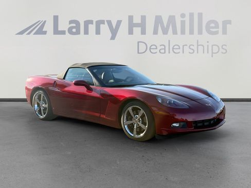 Used 2009 Chevrolet Corvette Convertible w/ Preferred Equipment Group image 9