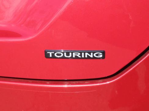 New 2026 Honda Pilot Touring image 8