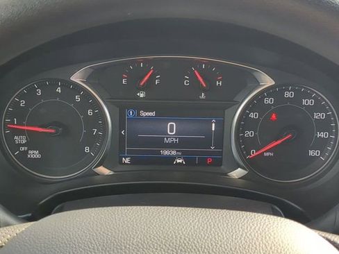 Used 2024 GMC Terrain SLE AWD/4WD image 24