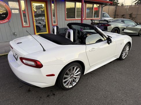 Used 2017 FIAT 124 Spider Lusso image 13