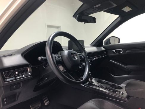 Used 2023 Honda Civic Sport image 18