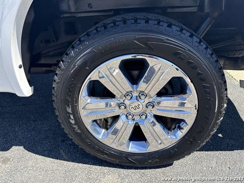 Used 2019 Ford F150 Limited w/ Trailer Tow Package AWD/4WD image 10