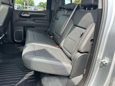 Used 2025 Chevrolet Silverado 1500 LTZ w/ LTZ Premium Package AWD/4WD image 20
