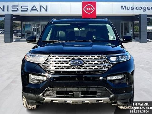 Used 2023 Ford Explorer Limited w/ Equipment Group 301A image 2