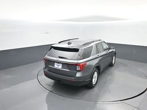 New 2026 Ford Explorer Active RWD image 26