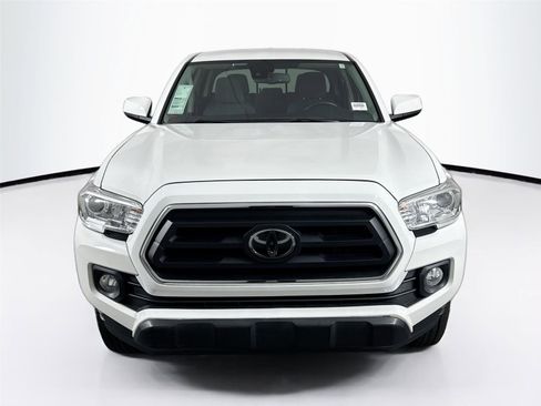 Used 2021 Toyota Tacoma SR5 image 6