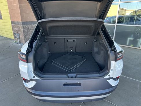 Used 2021 Volkswagen ID.4 1st Edition image 37