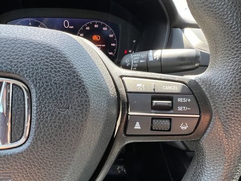 Used 2024 Honda Accord EX image 27