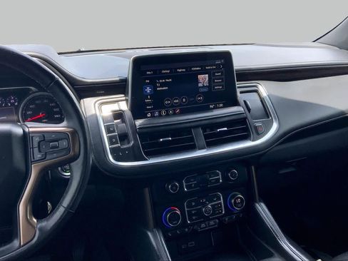 Used 2021 Chevrolet Tahoe High Country w/ Premium Package RWD image 7