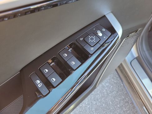 Certified 2022 Kia EV6 GT-Line w/ First Edition Package image 29