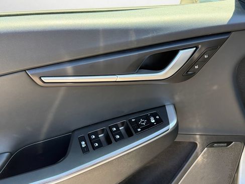 Used 2023 Kia EV6 Wind w/ Wind Technology Package AWD/4WD image 23