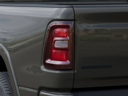 New 2026 RAM 1500 4x4 Crew Cab image 9