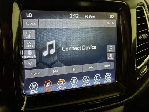 Used 2019 Jeep Compass Limited FWD image 14