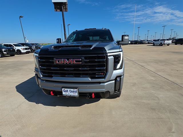 Used 2024 GMC Sierra 2500 AT4 w/ AT4 Premium Plus Package AWD/4WD image 2