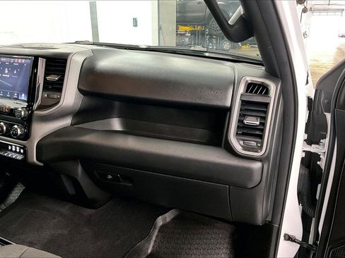 Used 2025 RAM 1500 Tradesman w/ Night Edition AWD/4WD image 13