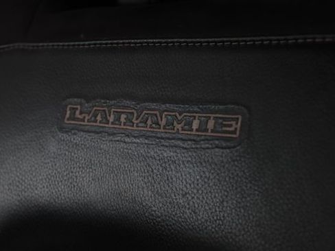 Used 2019 RAM 1500 Laramie image 10