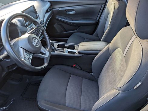 Used 2024 Nissan Sentra SV image 5