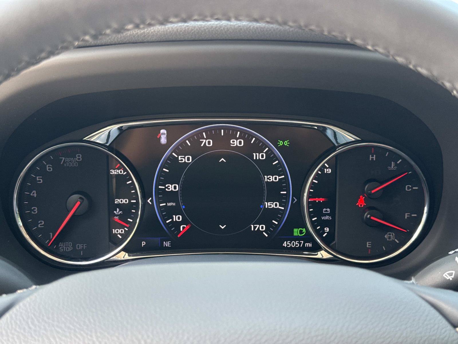Used 2023 GMC Acadia Denali w/ Denali Technology Package FWD image 28