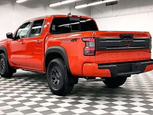 New 2025 Nissan Frontier PRO-4X image 3