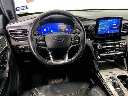 Used 2023 Ford Explorer ST w/ ST Street Pack image 14