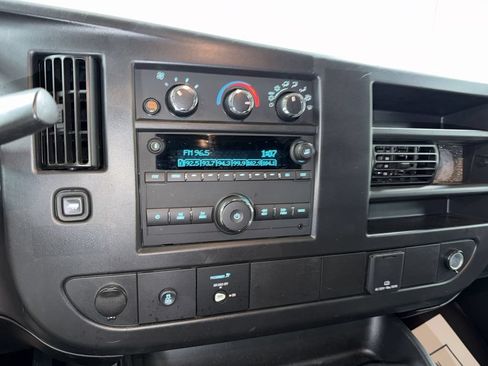 Used 2025 GMC Savana 2500 w/ Driver Convenience Package RWD image 20