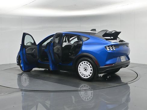 Used 2025 Ford Mustang Mach-E GT AWD/4WD image 36