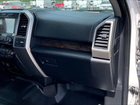 Used 2019 Ford F150 Lariat w/ Equipment Group 501A Mid AWD/4WD image 23