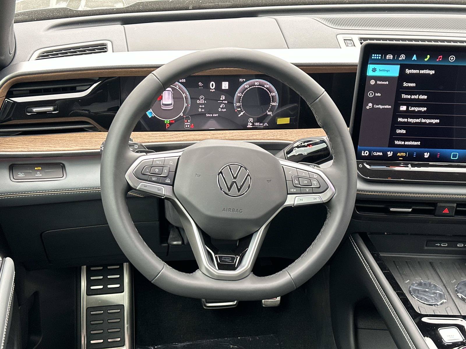 New 2027 Volkswagen Atlas SEL R-Line AWD/4WD image 7