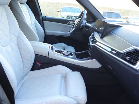 Certified 2024 BMW X5 sDrive40i w/ M Sport Package image 20