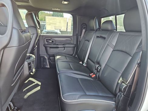 New 2026 RAM 2500 Limited AWD/4WD image 14