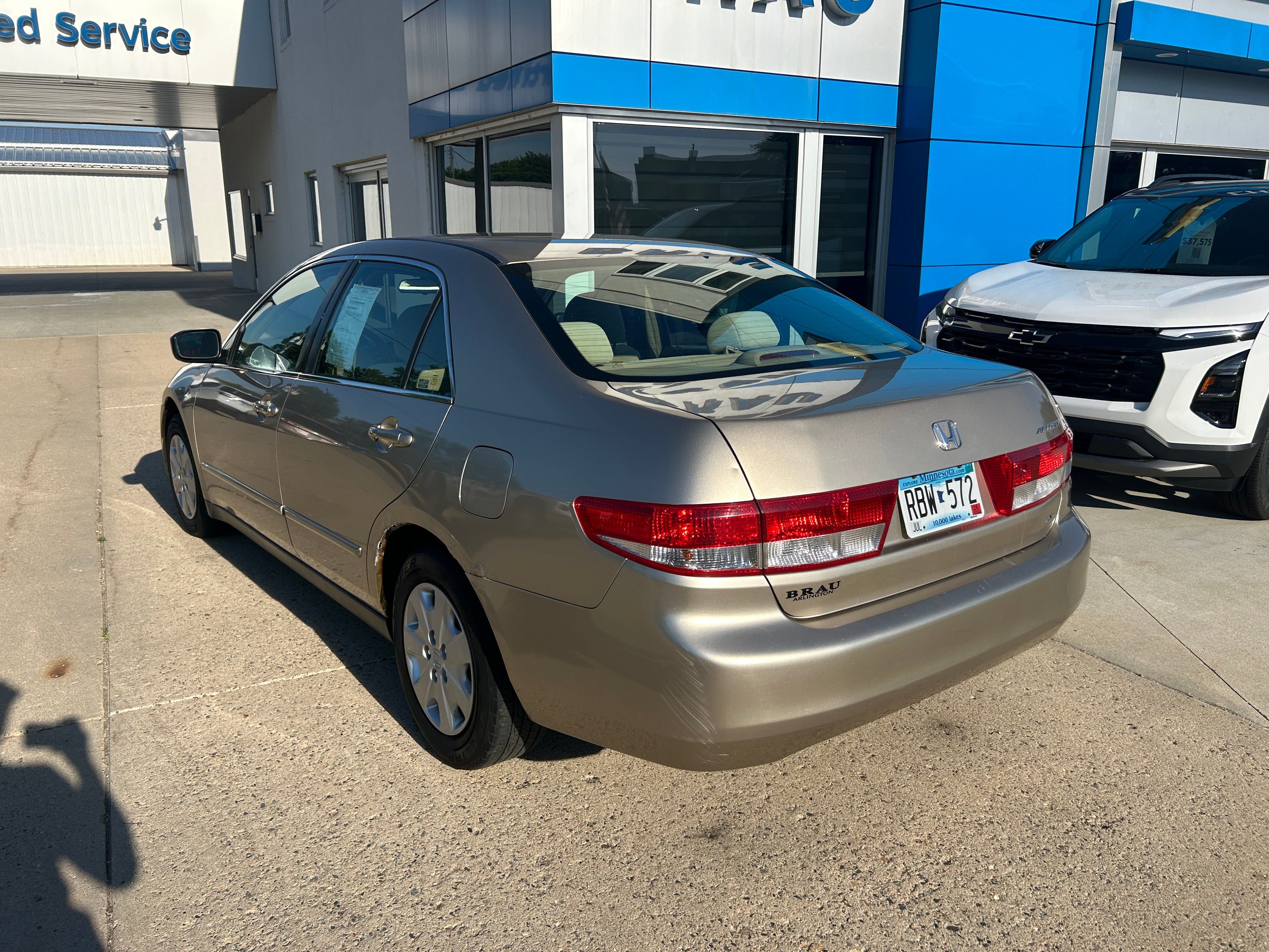 Used 2004 Honda Accord LX image 8