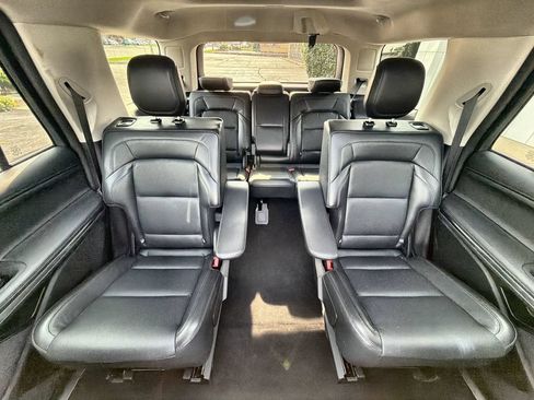 Certified 2025 Lincoln Navigator Reserve AWD/4WD image 26