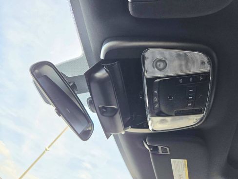 Used 2021 Jeep Grand Cherokee Laredo X image 35