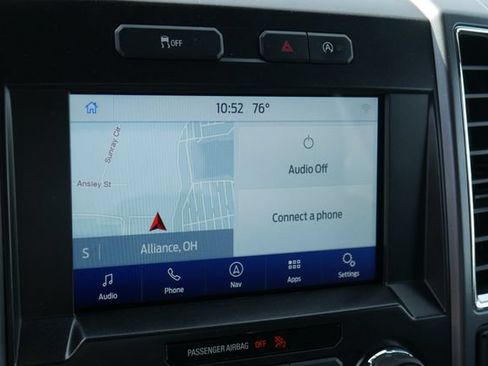 Used 2015 Ford F150 XLT w/ Equipment Group 302A Luxury AWD/4WD image 22
