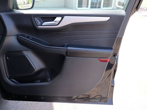 Used 2022 Ford Escape SEL image 26