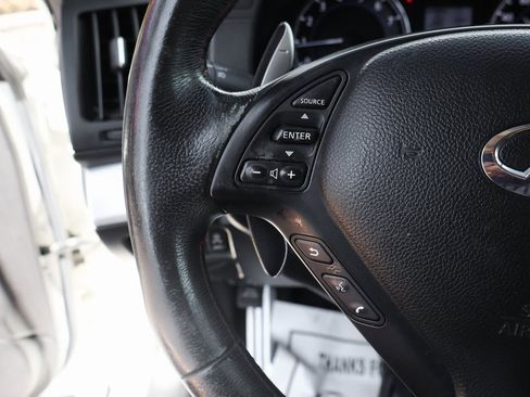 Used 2015 INFINITI Q60 Sport Limited image 25