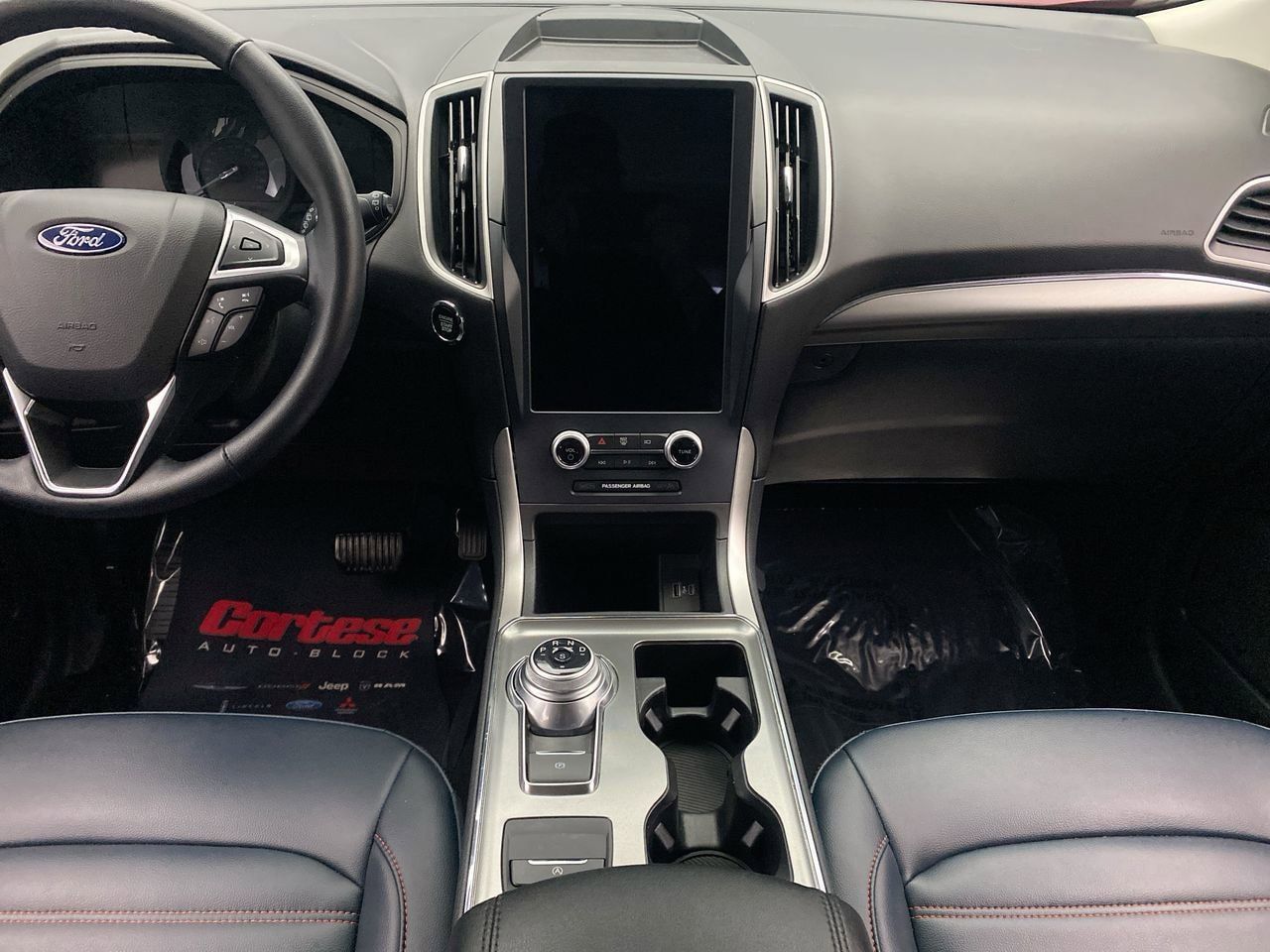 Used 2023 Ford Edge SEL w/ Sport Appearance Package AWD/4WD image 20
