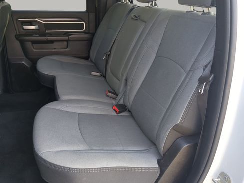 Used 2024 RAM 2500 Big Horn AWD/4WD image 54
