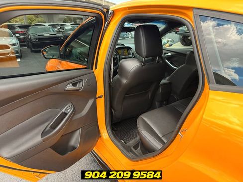 Used 2013 Ford Focus ST FWD image 25