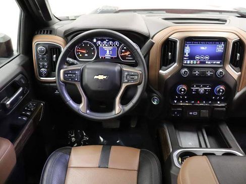 Used 2023 Chevrolet Silverado 3500 High Country w/ LPO, Hitch Package image 19