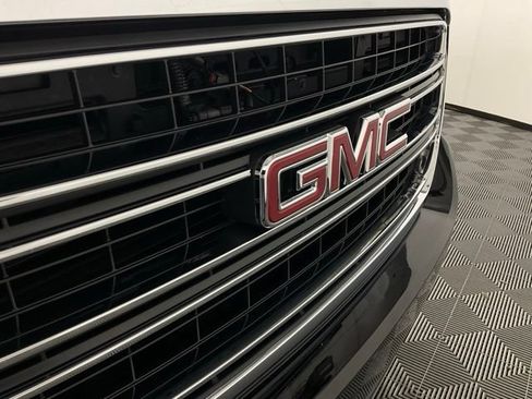 Used 2020 GMC Yukon SLT w/ Open Road Package AWD/4WD image 9
