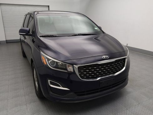 Used 2021 Kia Sedona LX FWD image 14