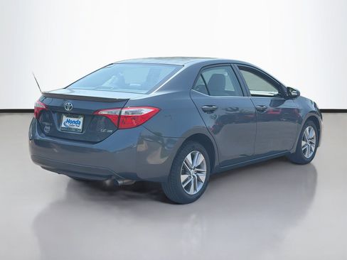 Used 2014 Toyota Corolla LE FWD image 5