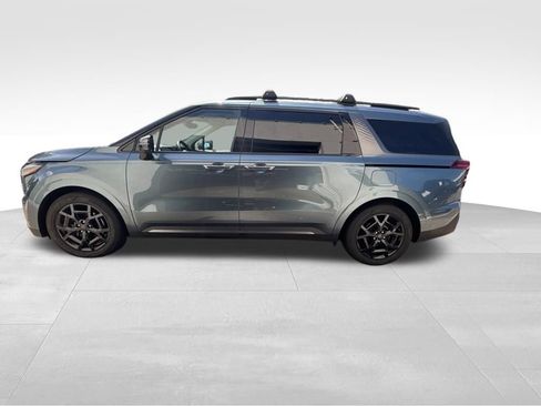 Certified 2026 Kia Carnival SX Prestige FWD image 3