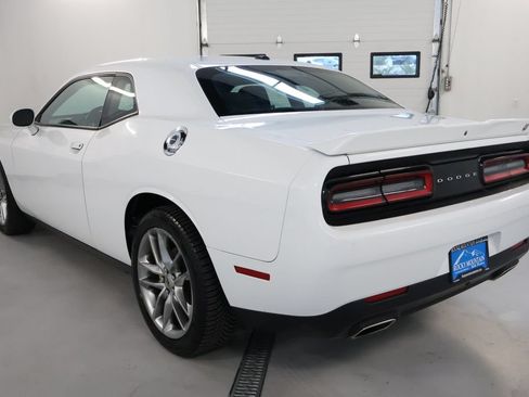 Used 2022 Dodge Challenger GT AWD/4WD image 5